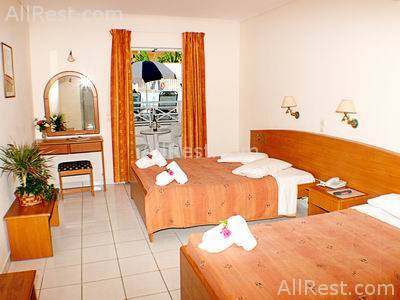 Roseland Hotel 14